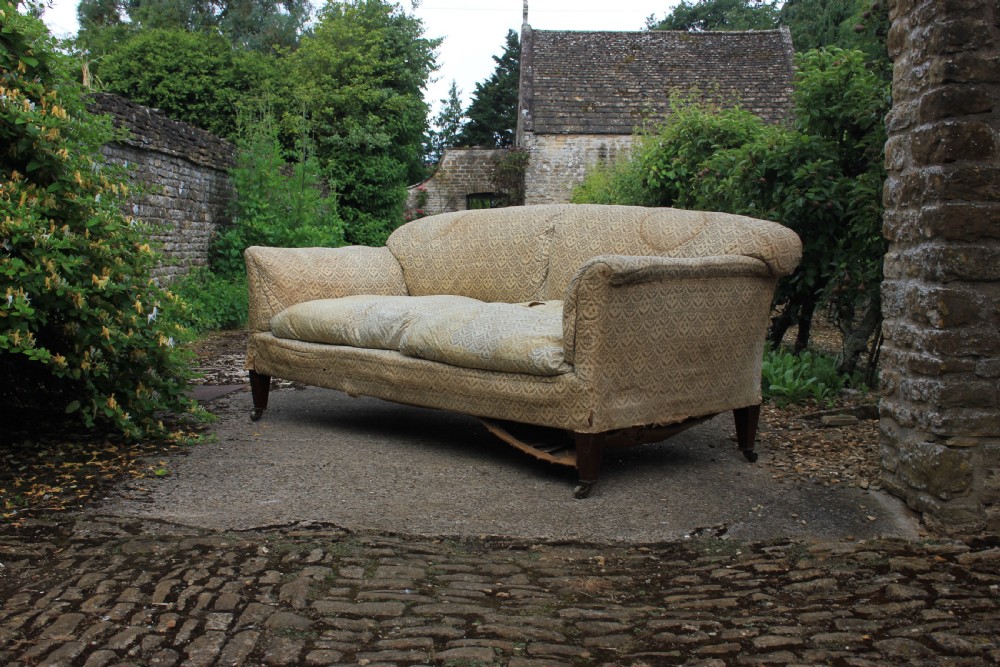 Howard and sons Portarlington sofa
