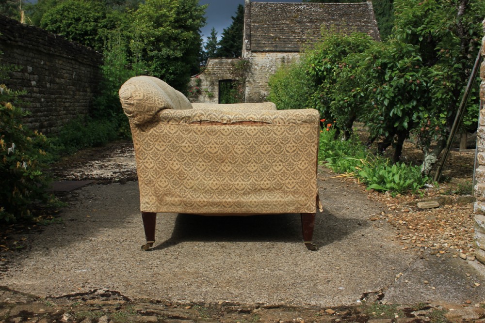 Howard and sons Portarlington sofa View VI