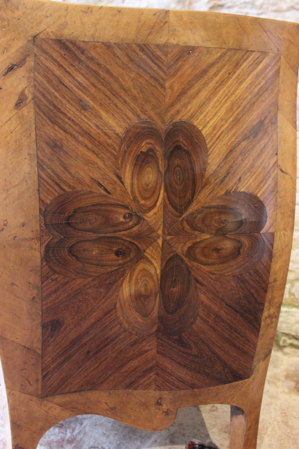 Late 18th century Oyster veneer chest of draws View V
