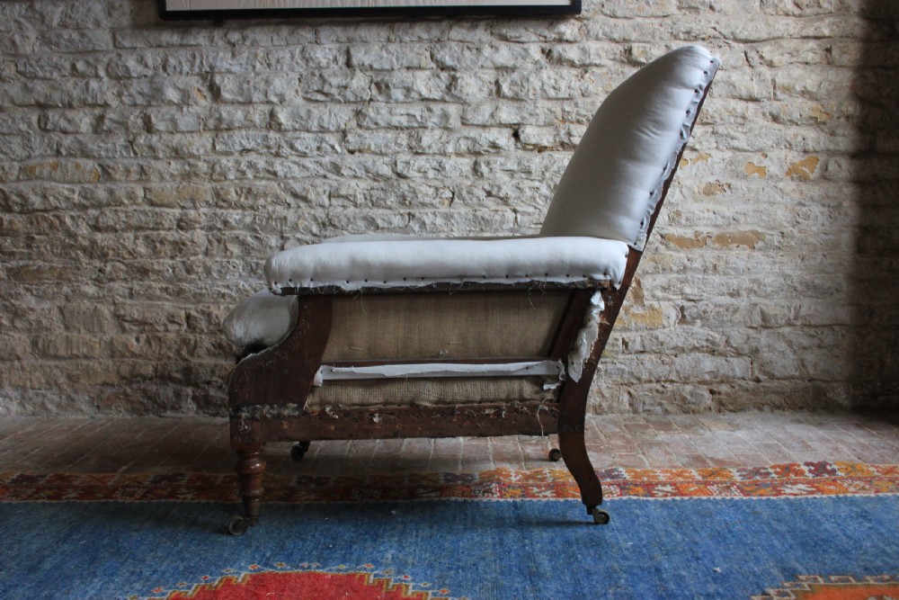 Howard and sons Willoughby armchair View II