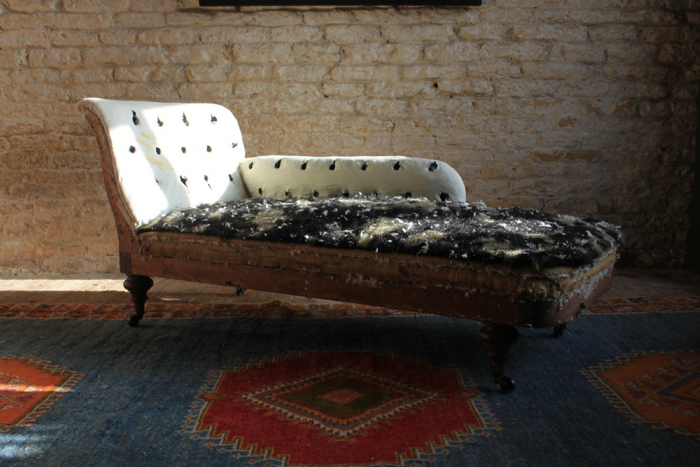 Howard and sons day bed