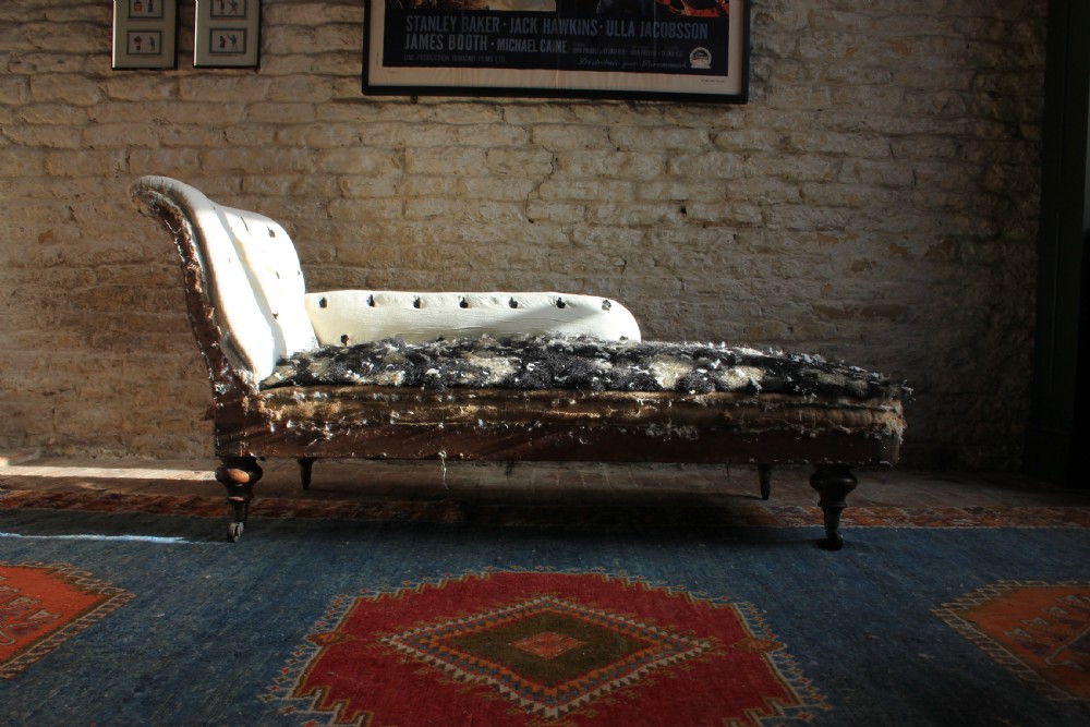 Howard and sons day bed View V