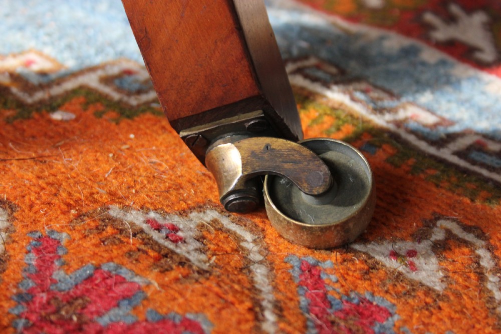 William VI library chair View VII