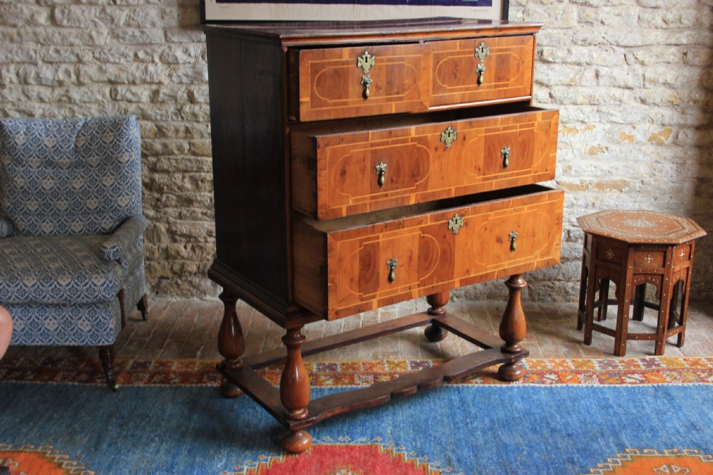 Early 18th century Yew wood chest on stand  View V