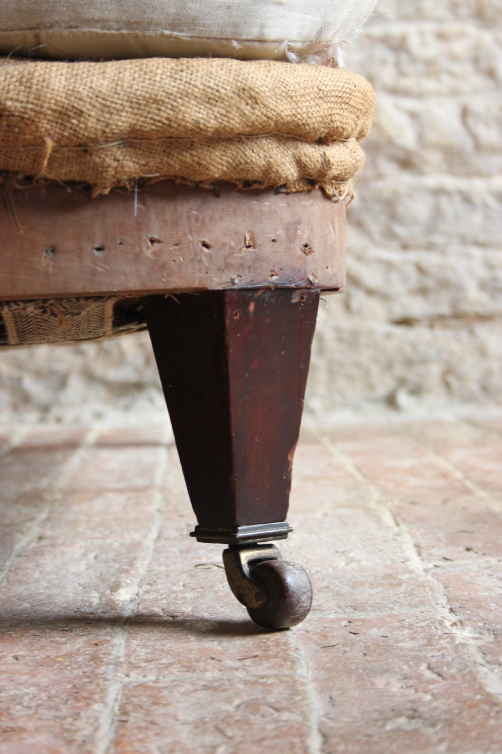 A English country house armchair View V