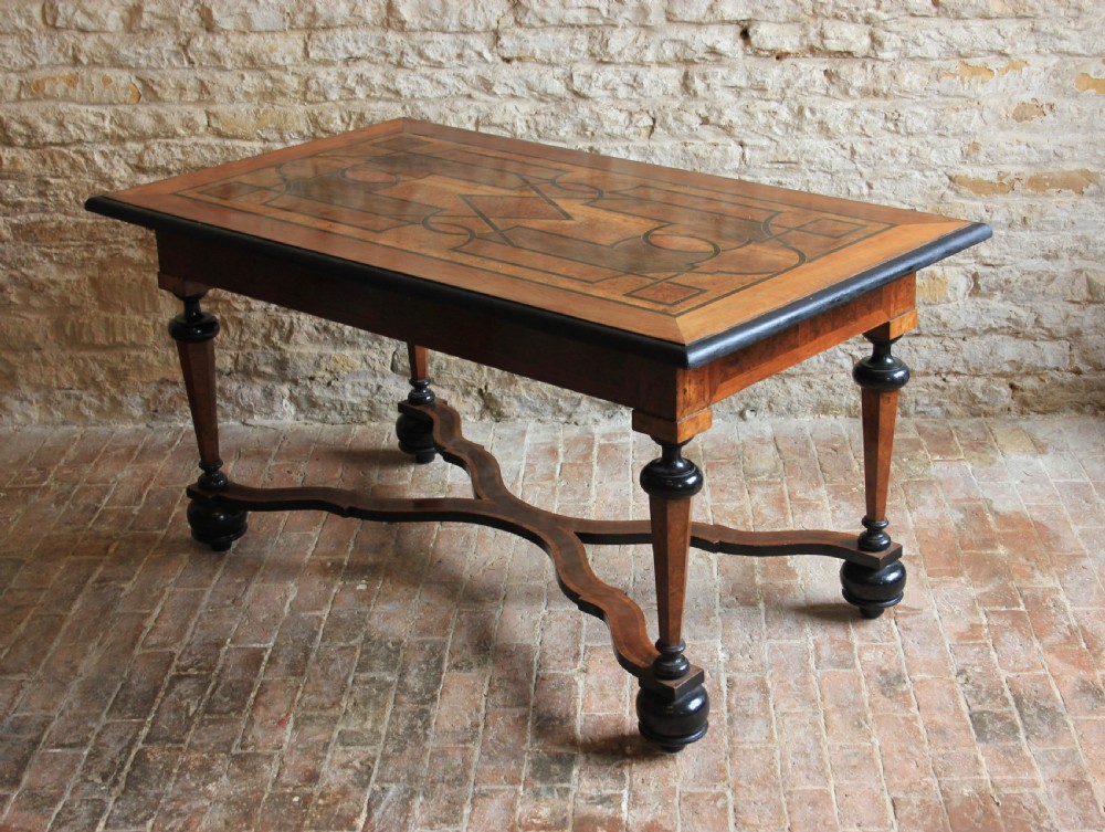 A late 19th century specimen table