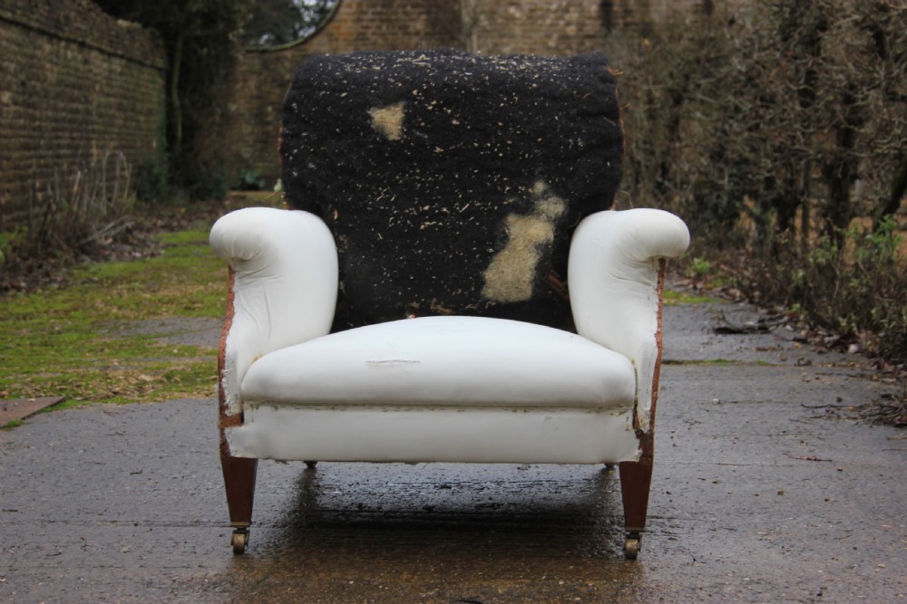 A deep seated flat-arm chair View VII