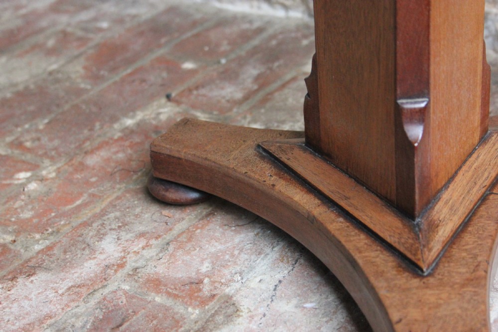 19th century mahogany table  View IV