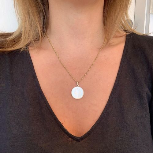 ANTIQUE MOTHER OF PEARL RELIGIOUS MEDAL PENDANT 18KT WHITE GOLD FRANCE CIRCA 1920 - ADDITIONAL PHOTO 4