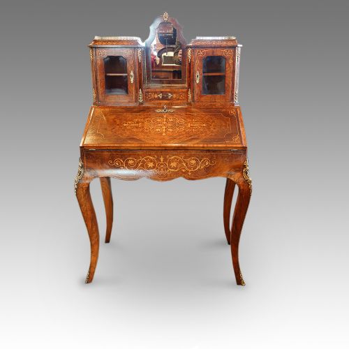 Victorian Walnut Bureau De Dame