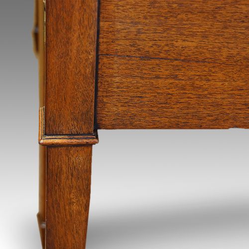 fig 2. Georgian mahogany sideboard of serpentine shape