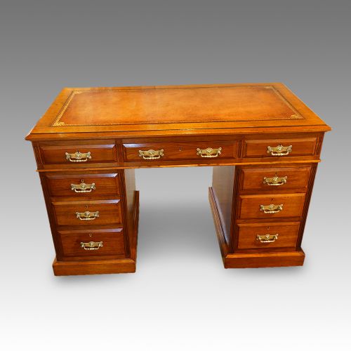 Edwardian Maple & Co Walnut Pedestal Desk