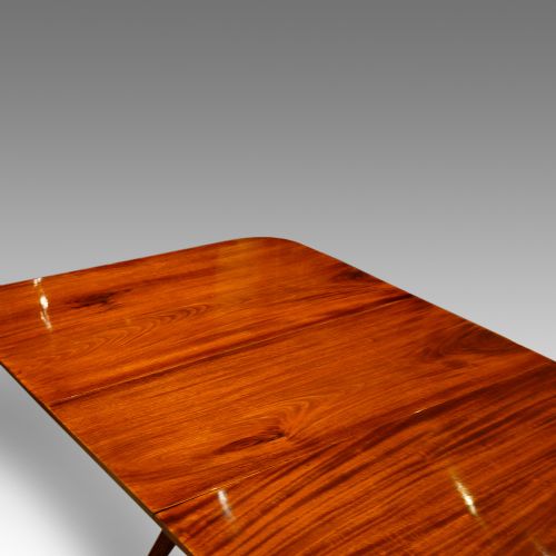 fig 1. Georgian style 3 pedestal mahogany dining table