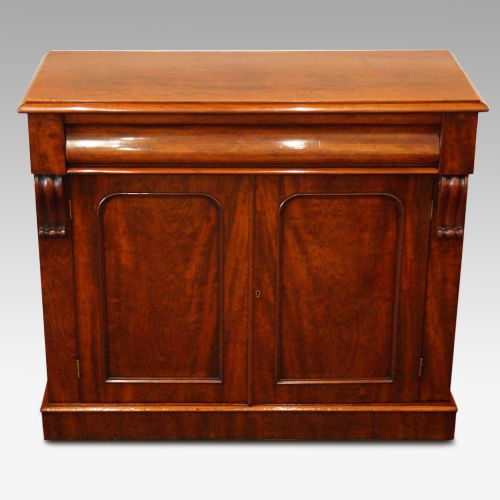 Victorian Mahogany Chiffonier