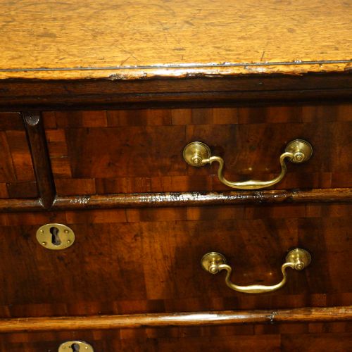 fig 2. 18thc oak and walnut chest of drawers