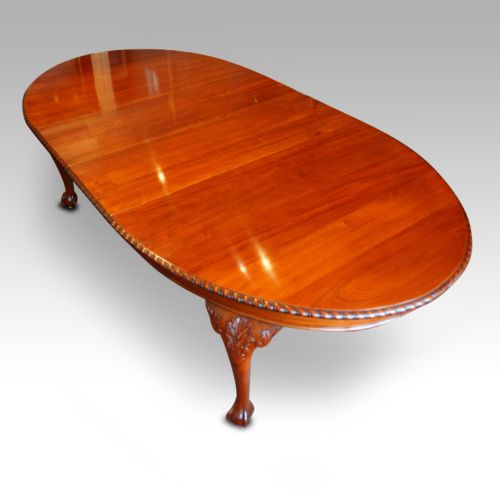 Maple & Co Mahogany Extending Dining Table