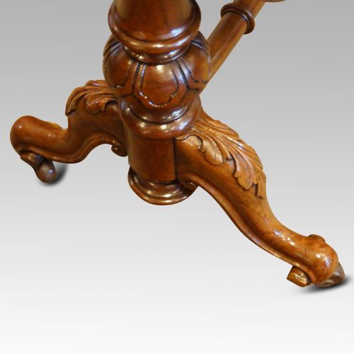 fig 5. Victorian walnut Sutherland table