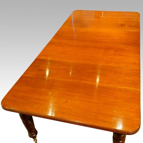 fig 1. Victorian mahogany extending dining table