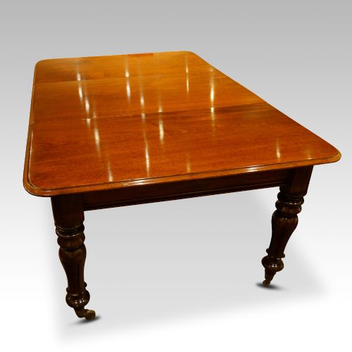fig 5. William IV mahogany extending dining table