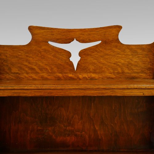 fig 1. Arts & Crafts oak open bookcase