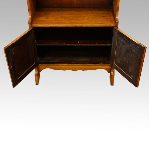 fig 2. Arts & Crafts oak open bookcase