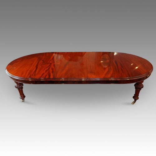 Victorian Mahogany Extending Dining Table