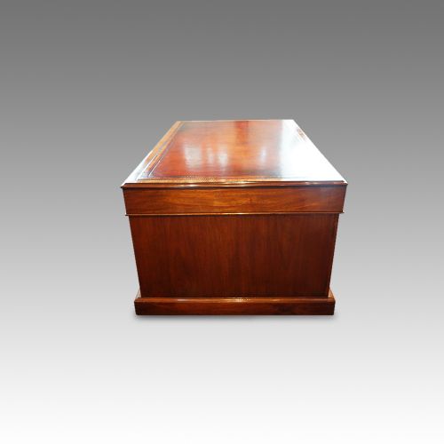 fig 5. Victorian mahogany partners desk