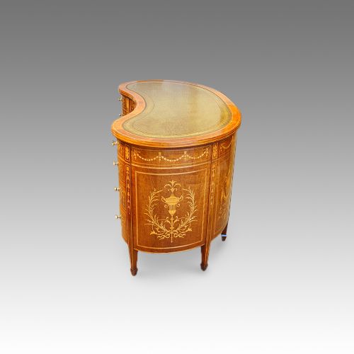 fig 1. Edwardian kidney shaped pedestal desk
