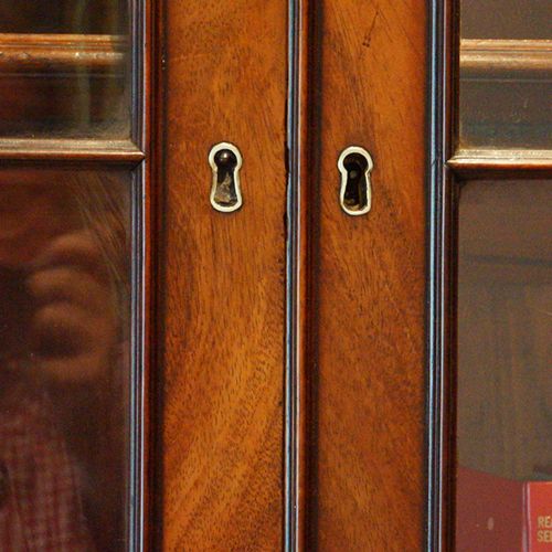 fig 2. George III mahogany secretaire bookcase