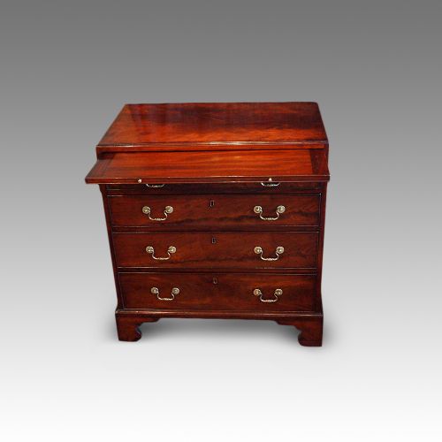fig 1. George III mahogany small chest