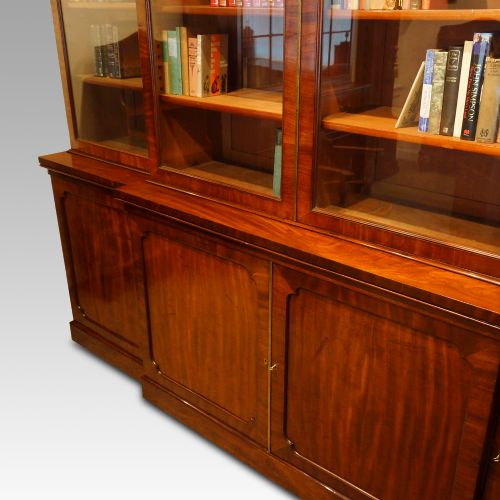 fig 1. Georgian mahogany breakfront bookcase