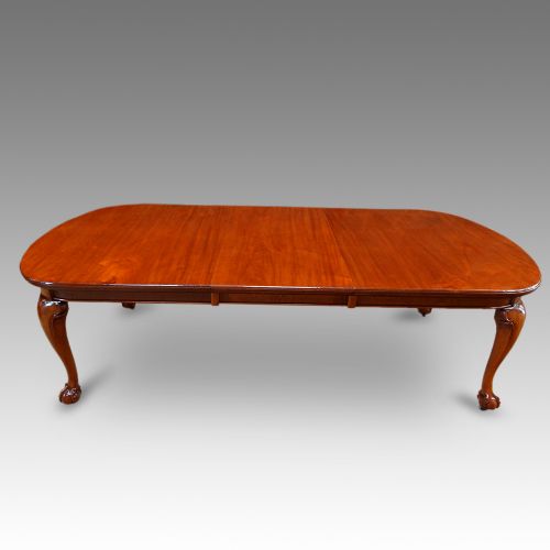 fig 1. Edwardian mahogany extending dining table