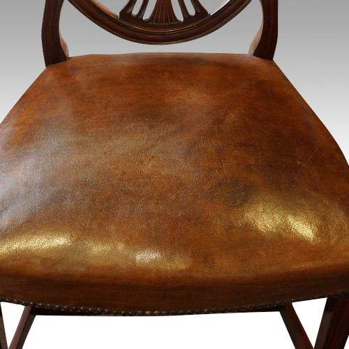 fig 2. Set of 8 Hepplewhite style dining chairs