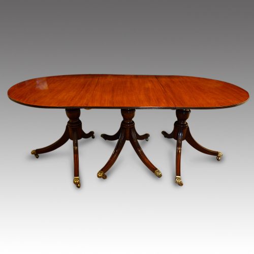 fig 2. Antique mahogany 3 pillar dining table
