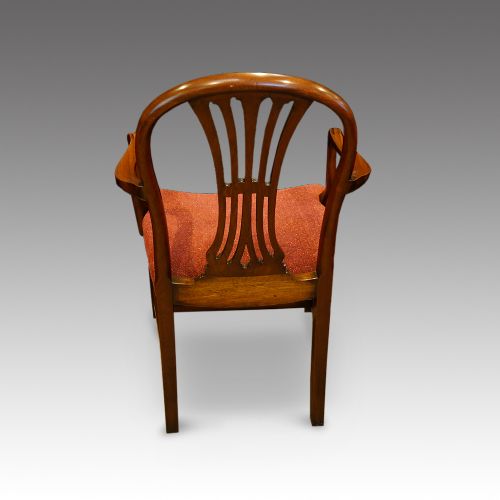 fig 5. Set of 8 Edwardian mahogany Hepplewhite dining chairs