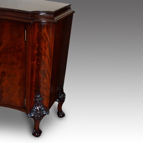 fig 4. Maple & co Edwardian serpentine mahogany sideboard