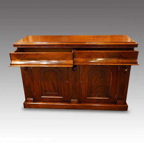 fig 5. Victorian mahogany chiffonier sideboard