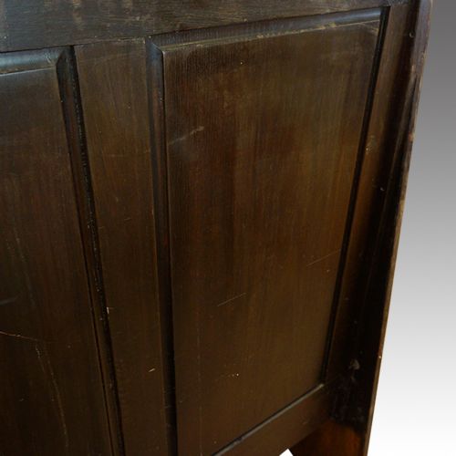 fig 1. Edwardian oak settle