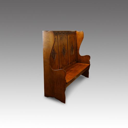 fig 3. Edwardian oak settle