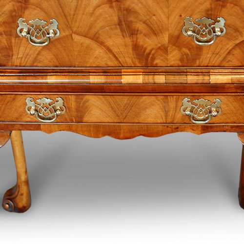 fig 3. 1930's small Walnut chest