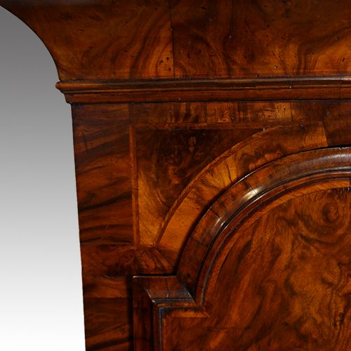 fig 3. George II walnut longcase clock by Nathanial Seddon