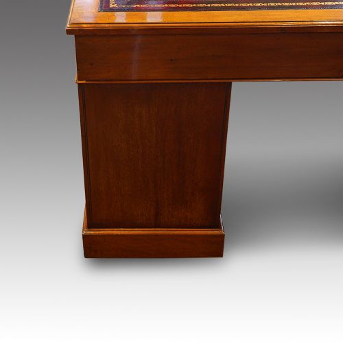 fig 7. Victorian mahogany pedestal desk