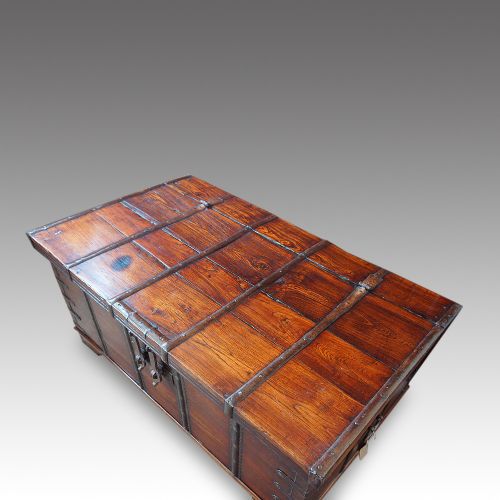 fig 3. Antique Colonial merchant’s chest