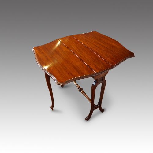 Edwardian Mahogany Sutherland Table