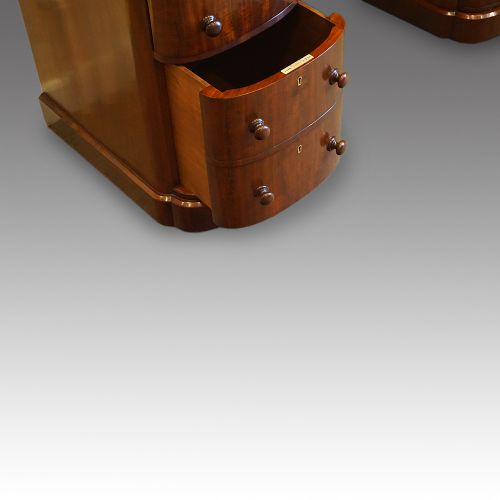 fig 5. Victorian mahogany dressing table