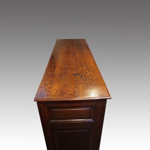 fig 5. Antique George III oak dresser