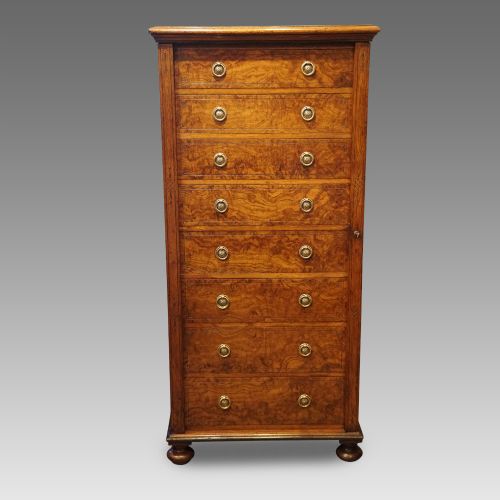 Victorian Wellington Chest