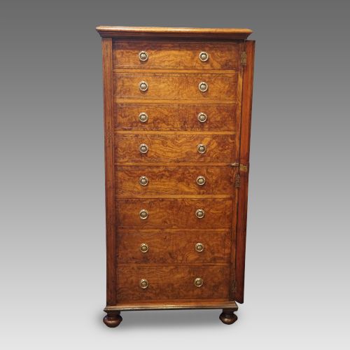 fig 6. Victorian Wellington chest