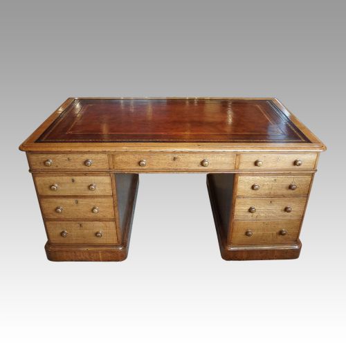Victorian Oak Partners Desk