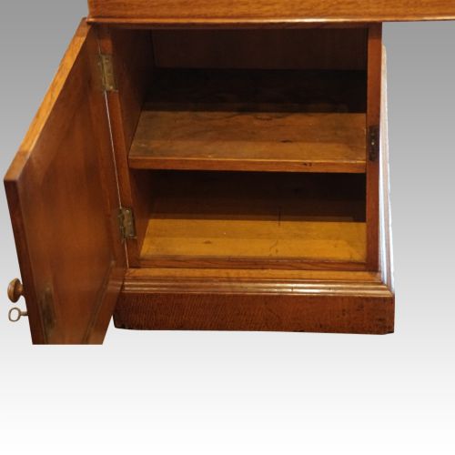 fig 2. Victorian oak partners desk